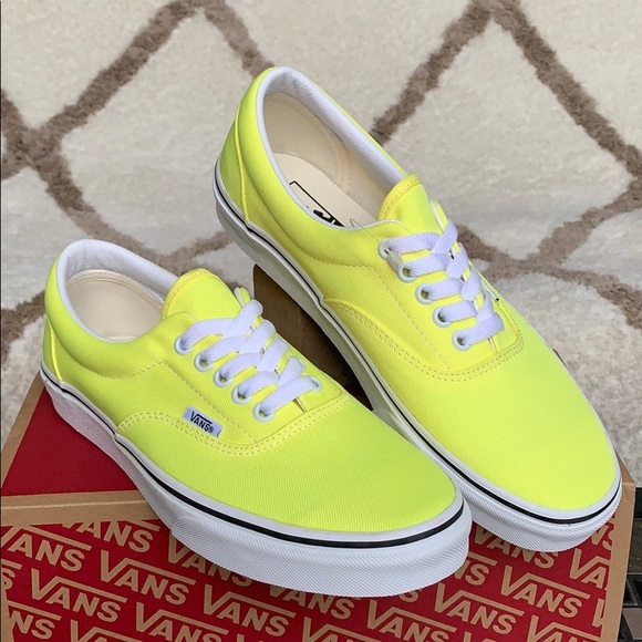 VANS ERA NEON LEMON TONIC/TRUE WHITE WMNS - Picture 14 of 16